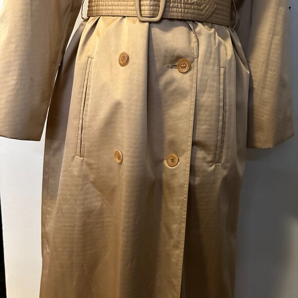Vintage 60s / 70s Trench Coat with Belt. Perfect!! - Picture 10 of 14